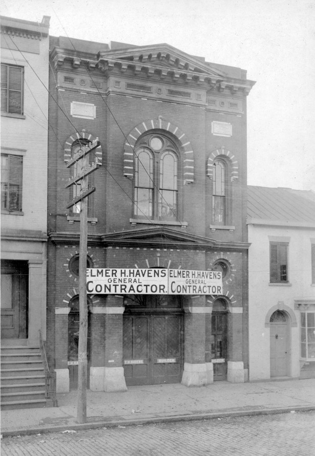 "The Old Engine House" The former Free Mission Chapel as it looked in the early 20th century