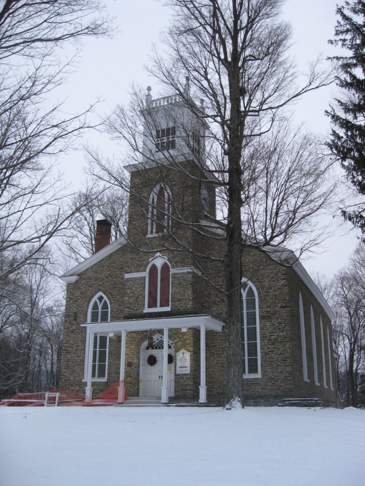 https://commons.wikimedia.org/wiki/File:Zion_Episcopal_Church_Morris_NY_Dec_09.jpg